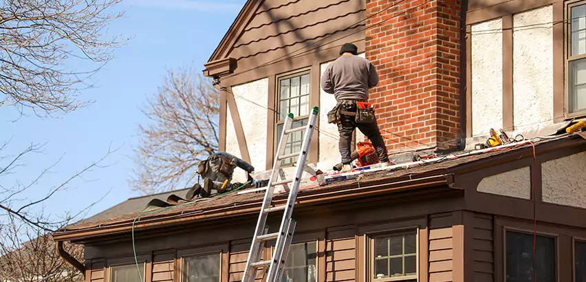 Roof Siding Trim Repair in Arlington Heights