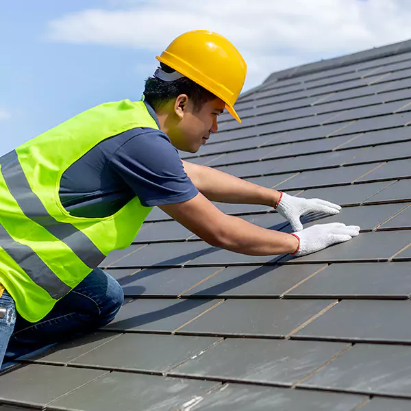 Why Arlington Heights Businesses Rely on Arlington Heights Roofing Pro for Roof Maintenance?
